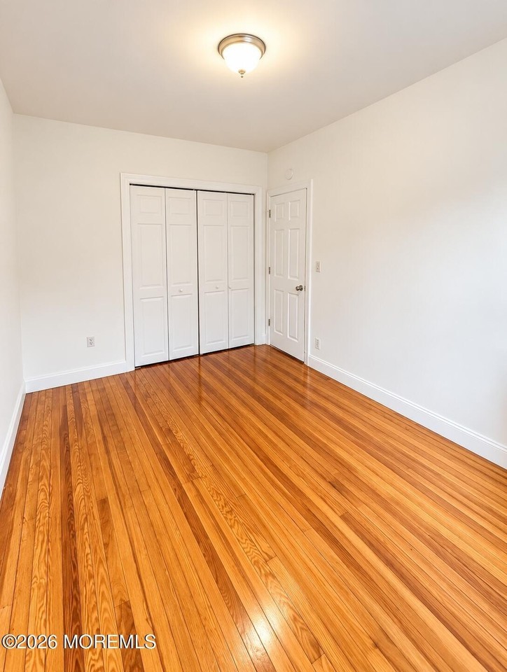 31A 64th St - Photo 3 of 5