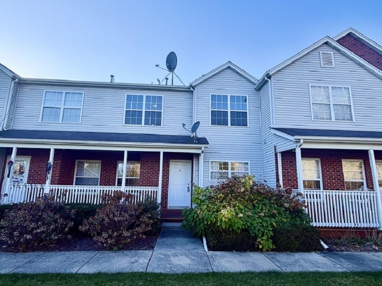 101 Stoneshire Ct #C - Photo 2 of 17