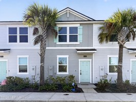 featured image of 23 Elmhurst Ln