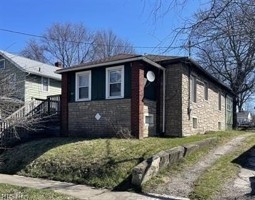 featured image of 947 Allendale Ave