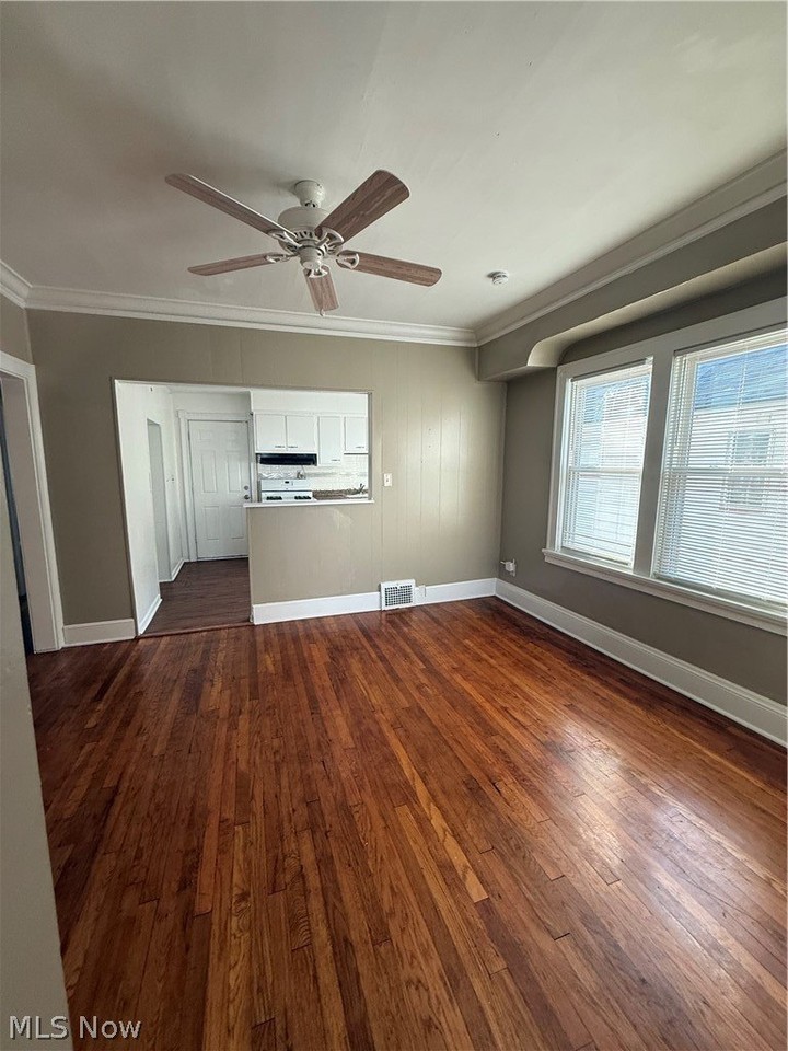 8410 Garfield Blvd #UP - Photo 5 of 9