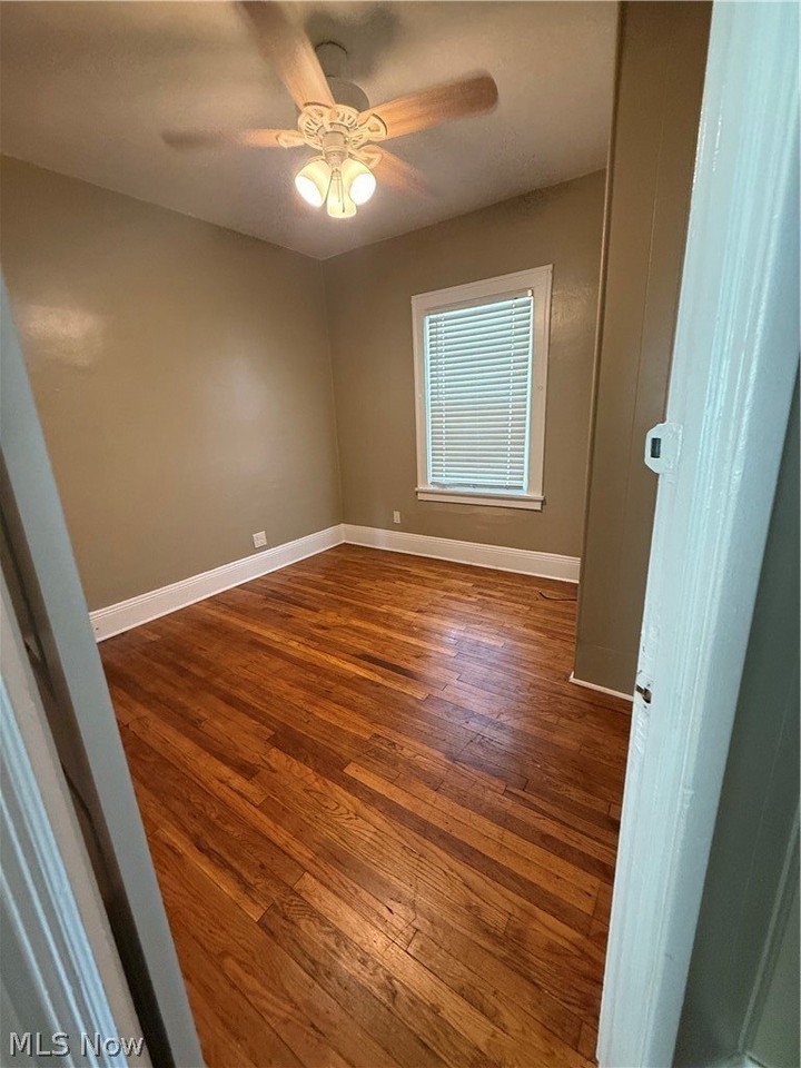 8410 Garfield Blvd #UP - Photo 6 of 9