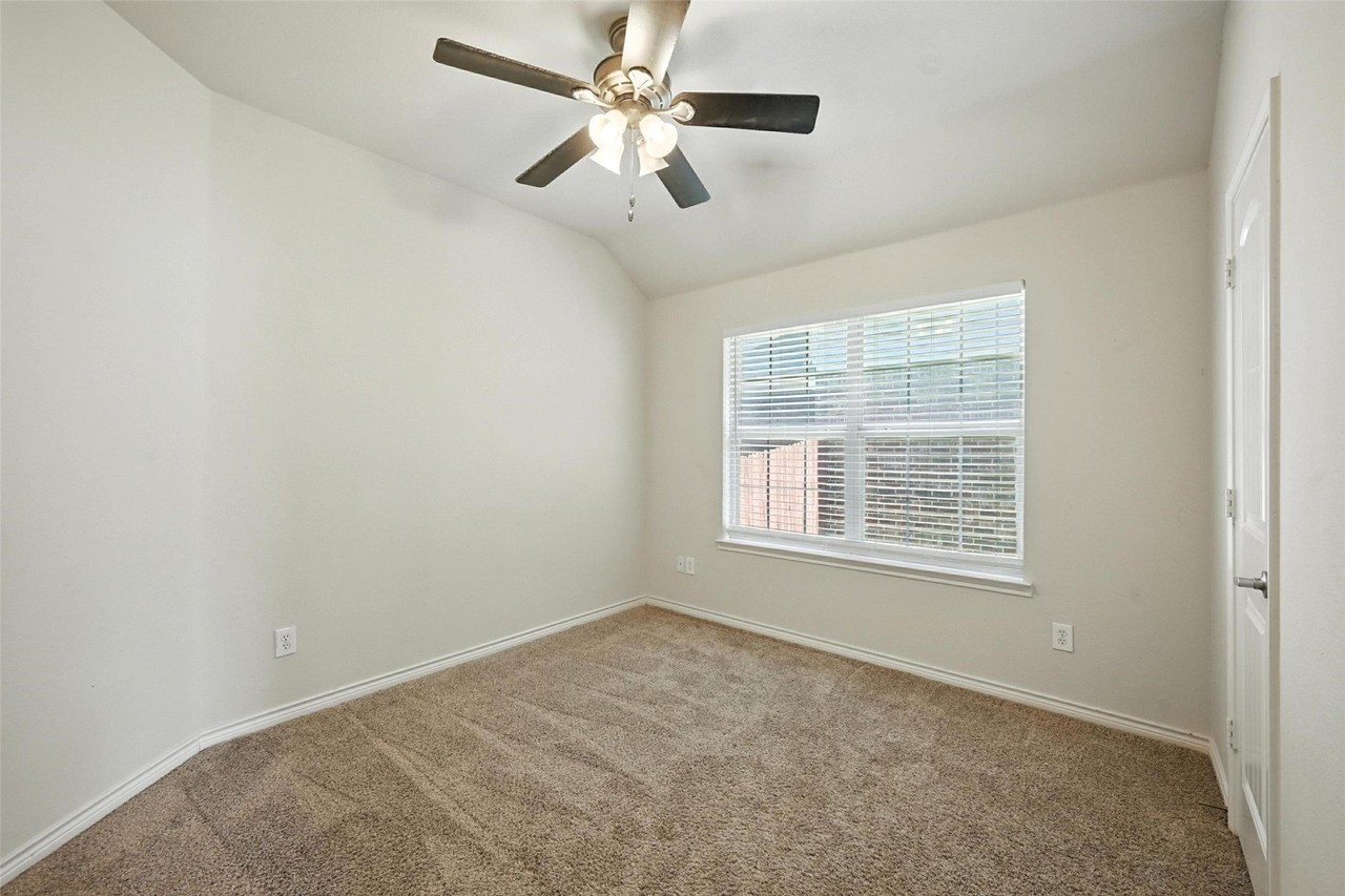 3632 Vista Verde Trl - Photo 7 of 31