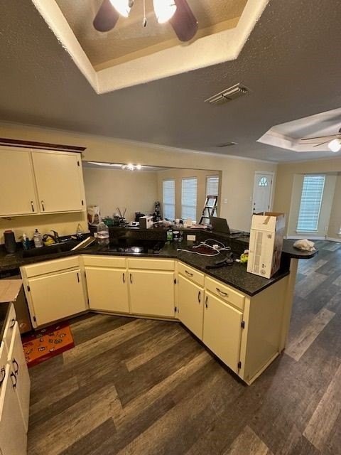 2840 S 6th St - Photo 3 of 18