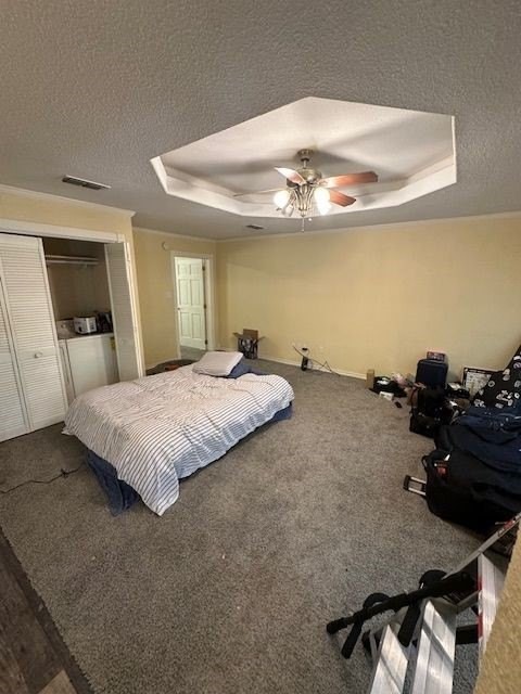 2840 S 6th St - Photo 5 of 18