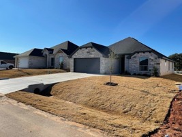 featured image of 3314 Windcrest Dr