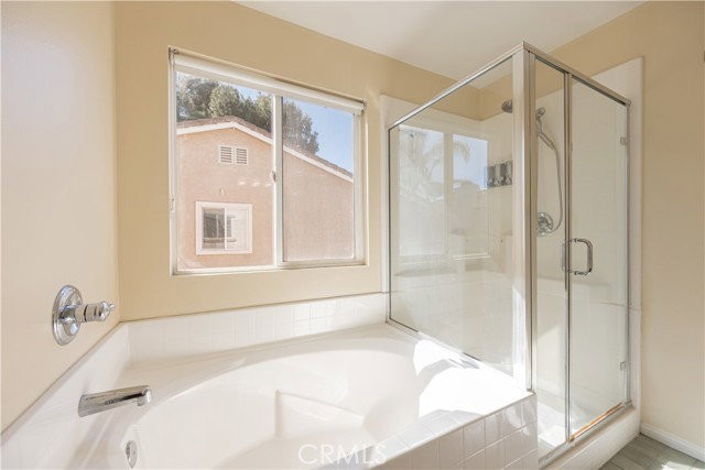 9146 Noble Ave #107 - Photo 7 of 8