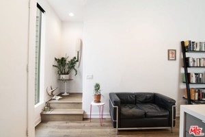 featured image of 10909 1/2 Otsego St #1-2