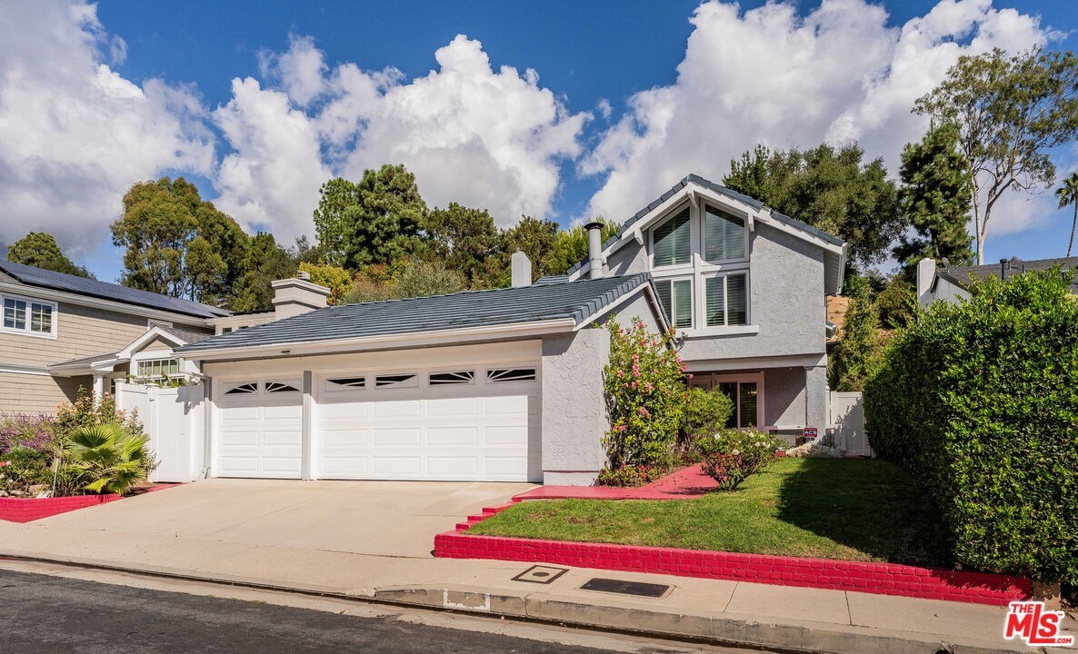1412 Avenida De Cortez - Photo 3 of 8