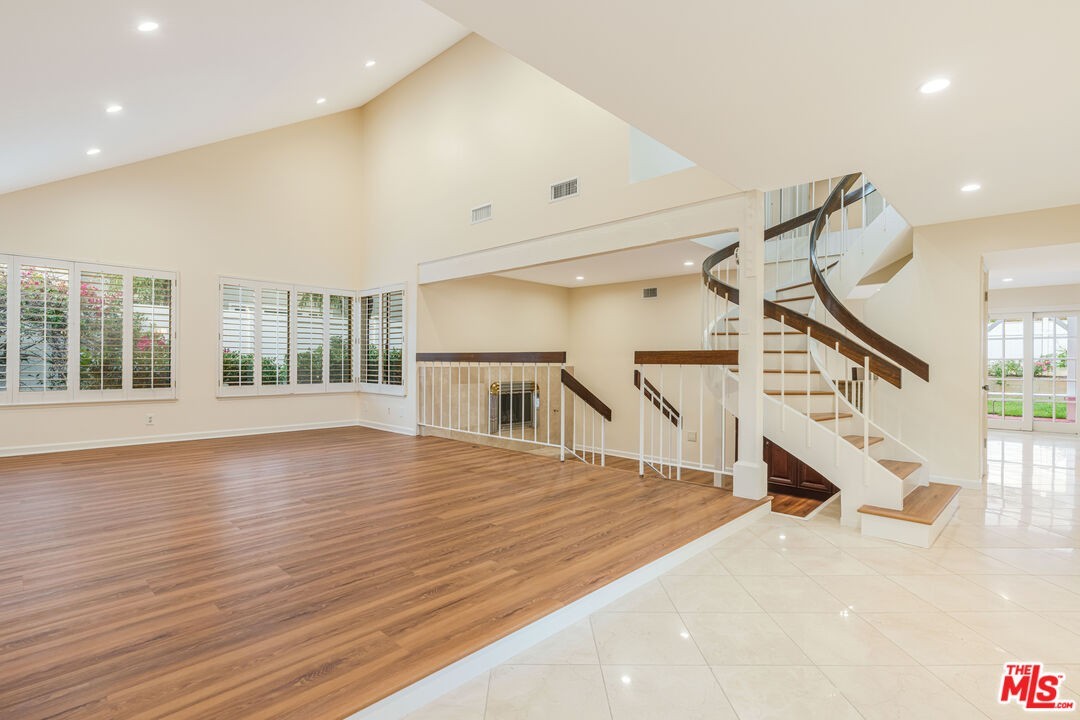 1412 Avenida De Cortez - Photo 4 of 8