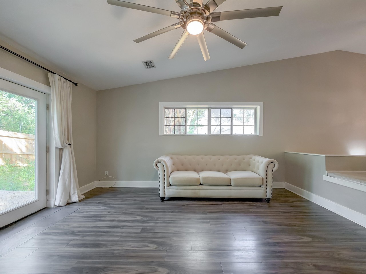 2200 Paul Russell Cir - Photo 7 of 50