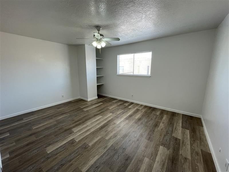3505 Lafayette Dr Ne #C - Photo 5 of 20