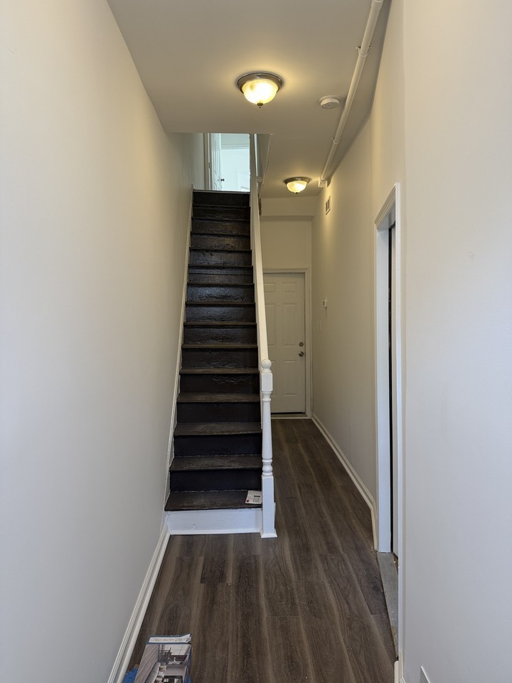 2210 N 18th St - Photo 5 of 27