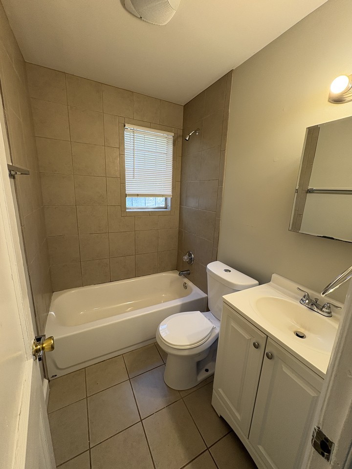 3068 Texas St - Photo 6 of 6