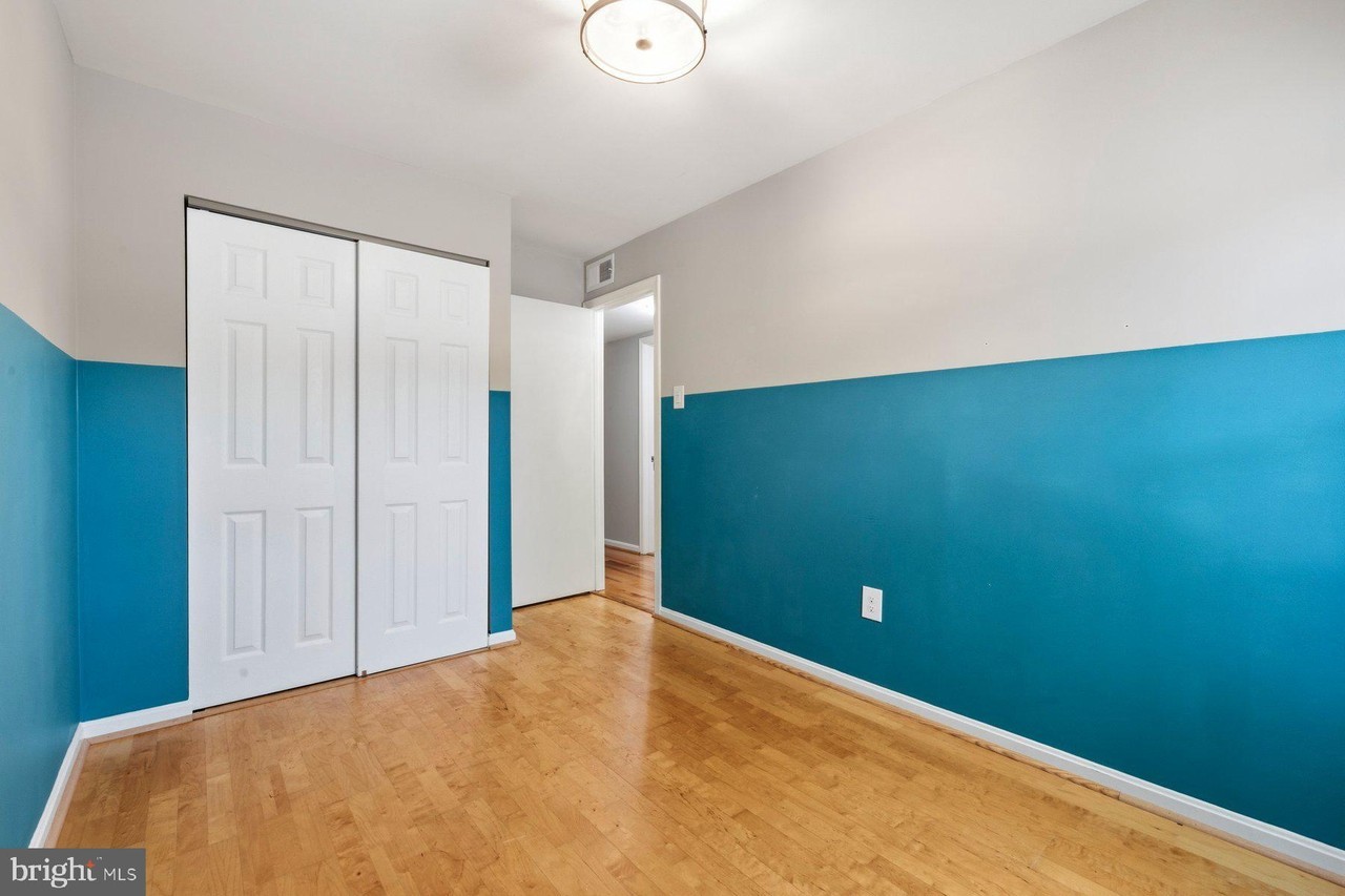2401 Normandy Square Pl - Photo 6 of 30