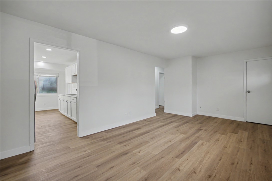 38 Savoy Ave - Photo 5 of 20