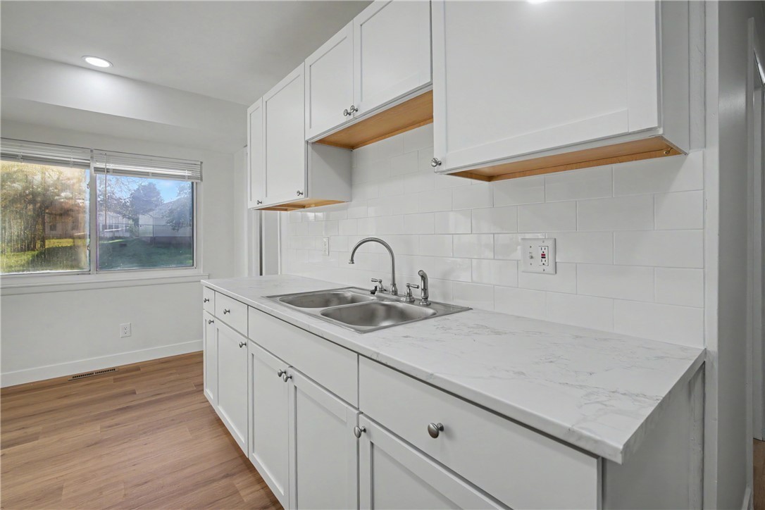 38 Savoy Ave - Photo 6 of 20
