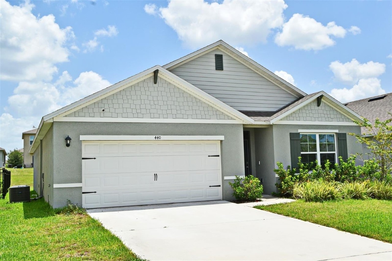 440 Baroness Way - Photo 3 of 49