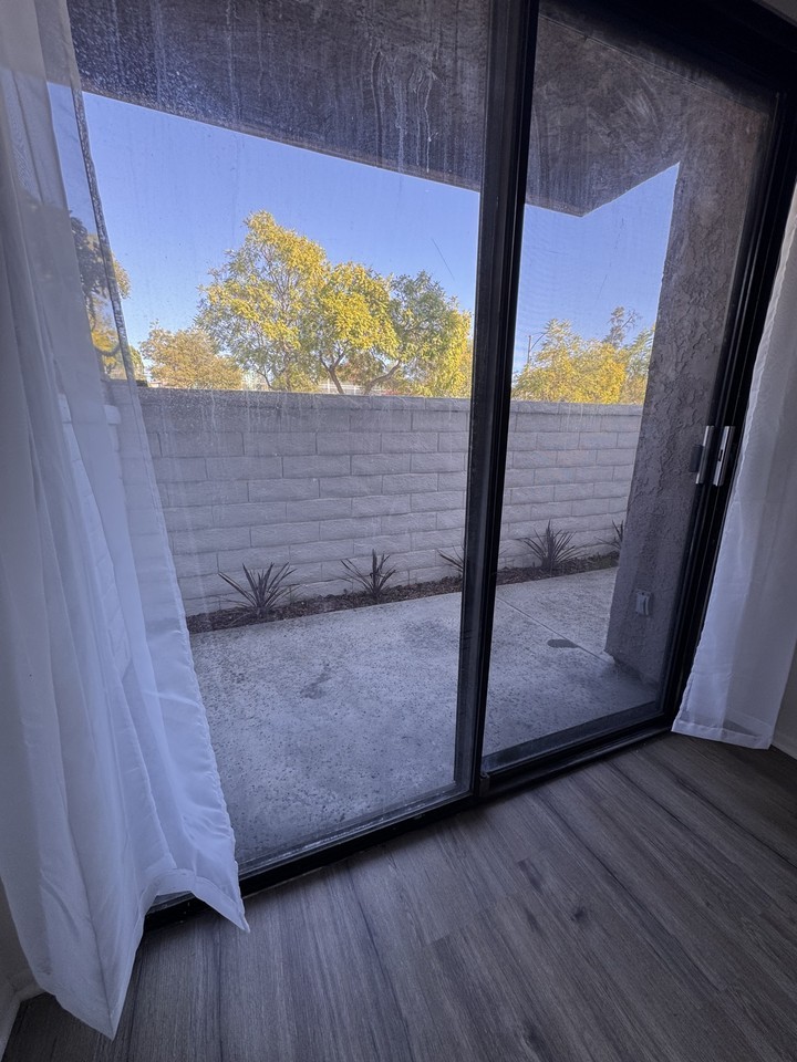 5075 Atlantic Avenue #103 - Photo 7 of 16