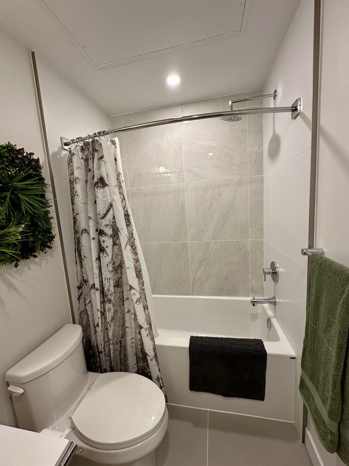 460 Nicola Street #903 - Photo 6 of 18