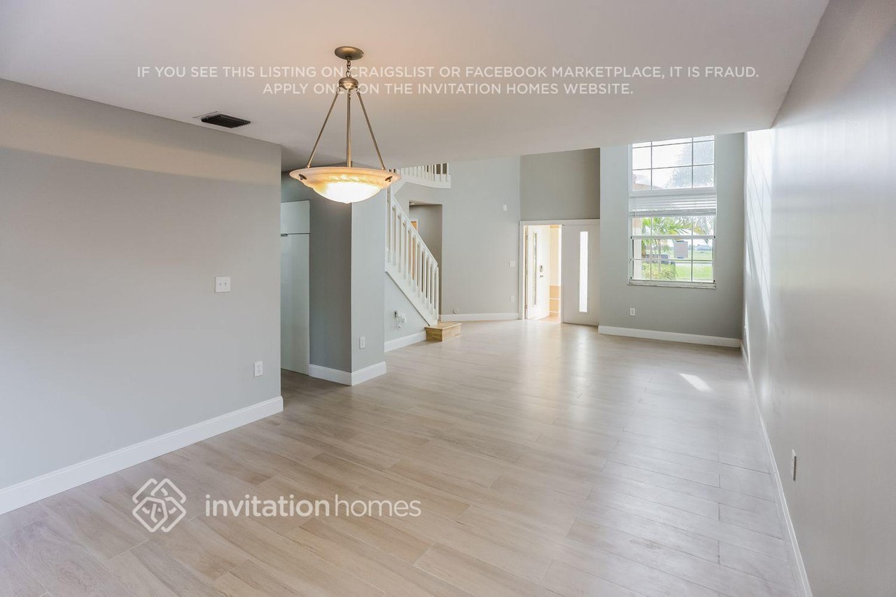 9117 Sw 157th Path - Photo 6 of 19
