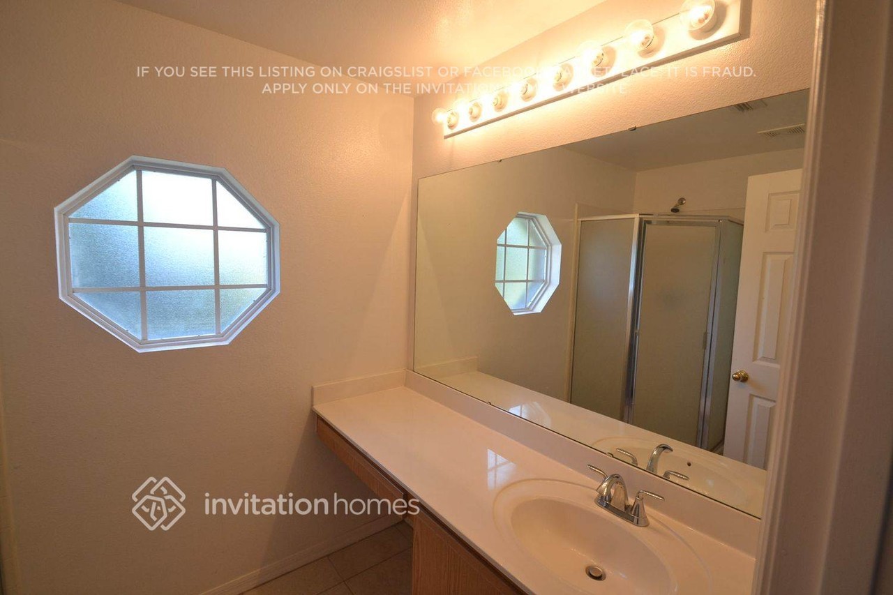 2920 Grayton St - Photo 7 of 10