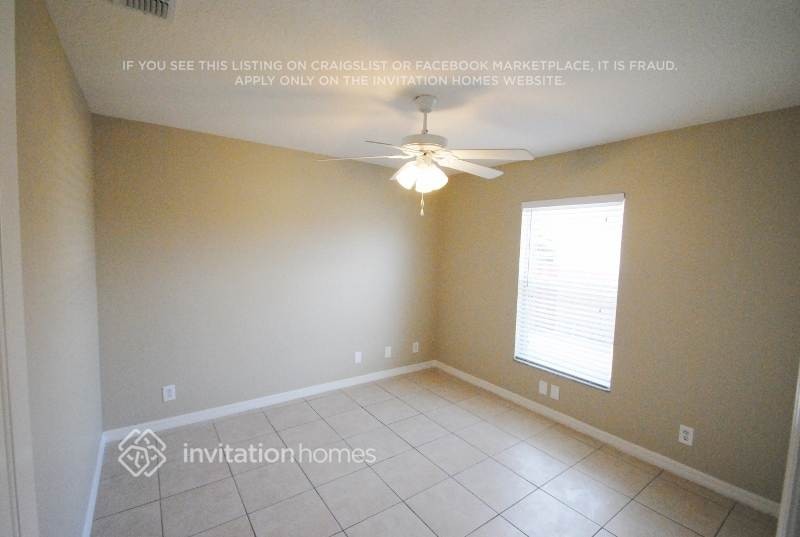 1448 Muir Cir - Photo 7 of 10