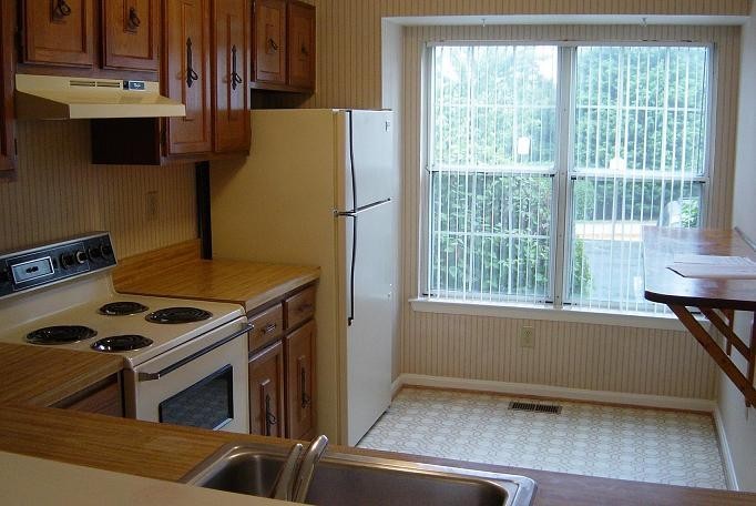 11942 Crimson Lane - Photo 4 of 5