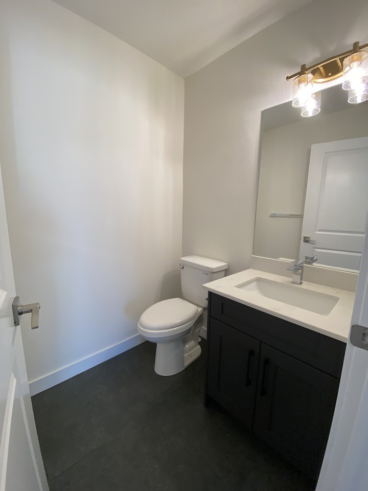 200 Belmont Street Southwest 11 - Photo 4 of 11