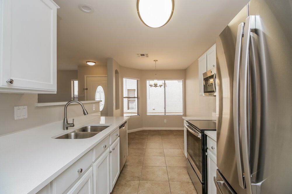 11507 E Pronghorn Ave - Photo 7 of 16