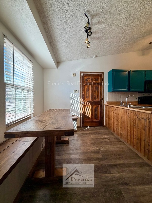 1055 Table Top Ter - Photo 6 of 16