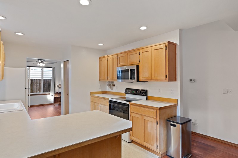 17132 Cottonwood Ln Se - Photo 6 of 20