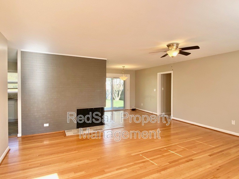 11 Dimmock Ave - Photo 2 of 16