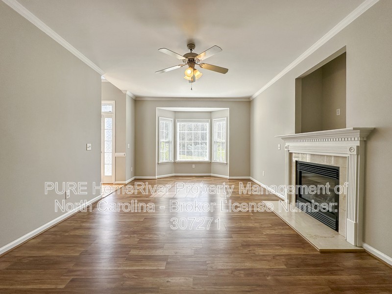 1416 Tawny View Ln - Photo 3 of 24