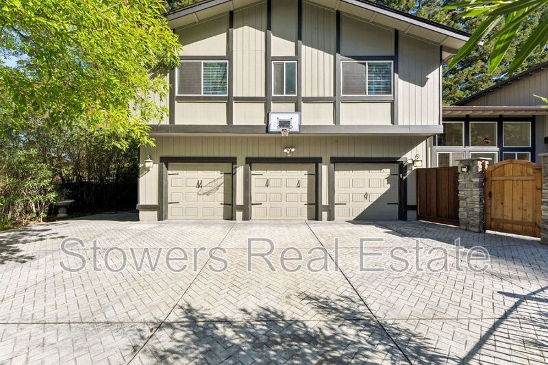 2384 Hagen Oaks Dr - Photo 4 of 50