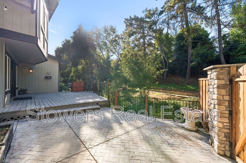 2384 Hagen Oaks Dr - Photo 5 of 50