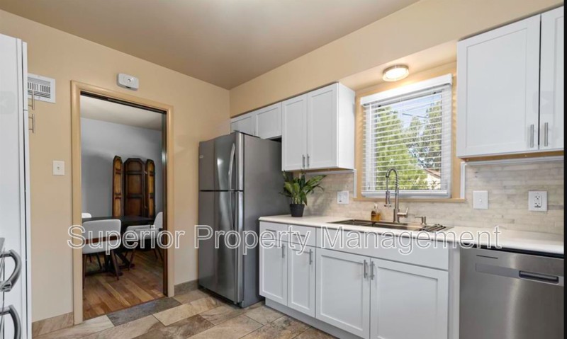 410 W 2nd Ave - Photo 6 of 15