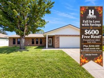 2811 Queen Palm Dr - Photo 1 of 1
