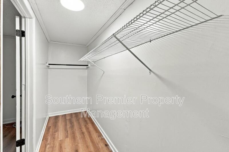 1314 Saint Charles St - Photo 3 of 22