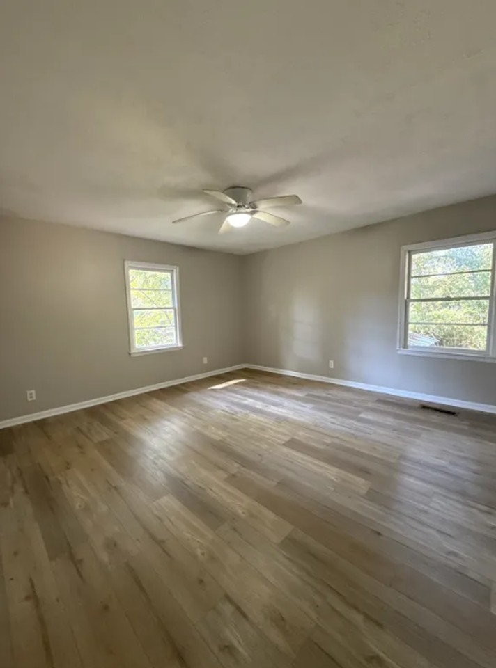 187 Fairburn Rd Sw - Photo 7 of 17