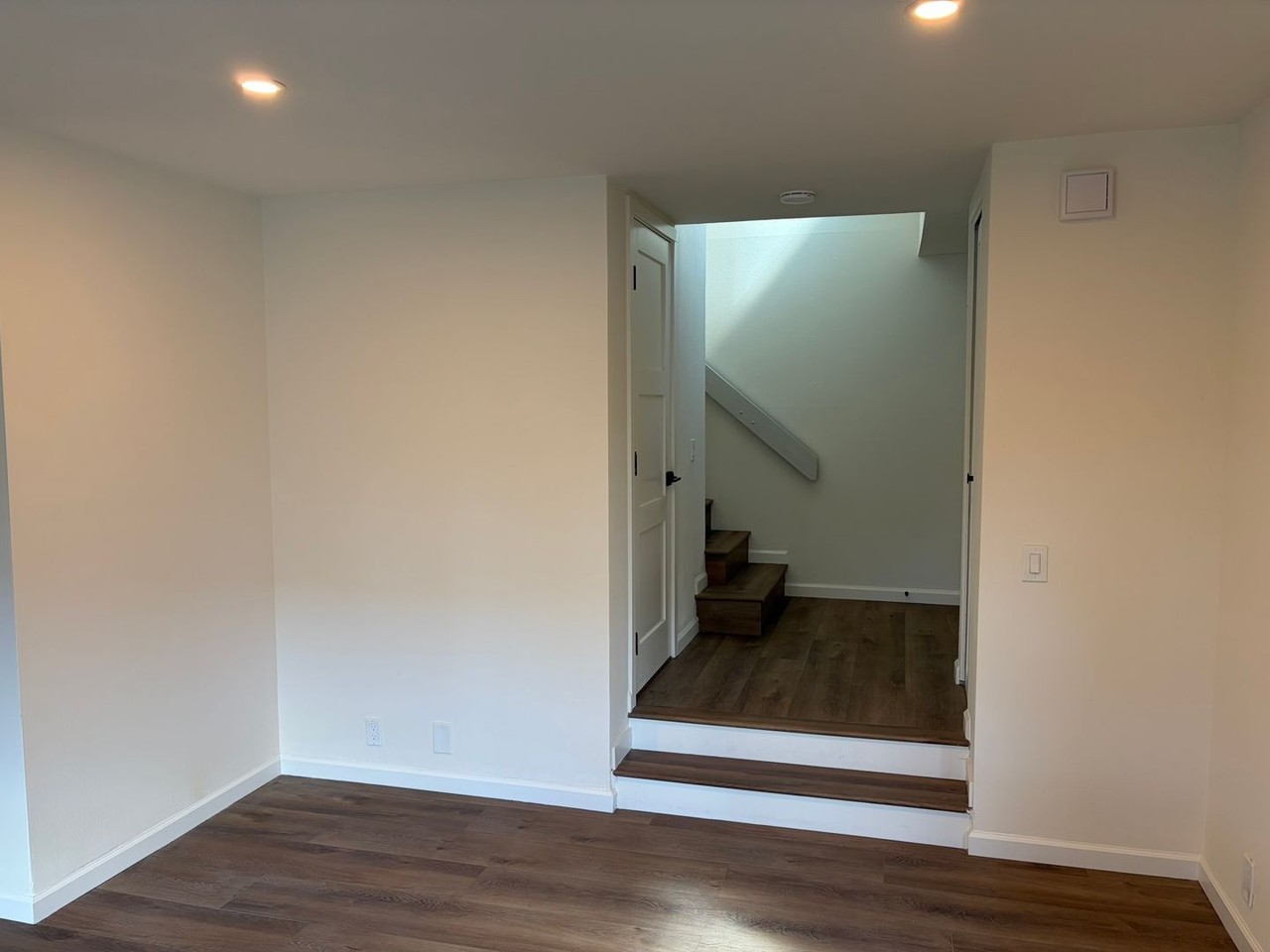 3966 Voltaire St - Photo 7 of 30