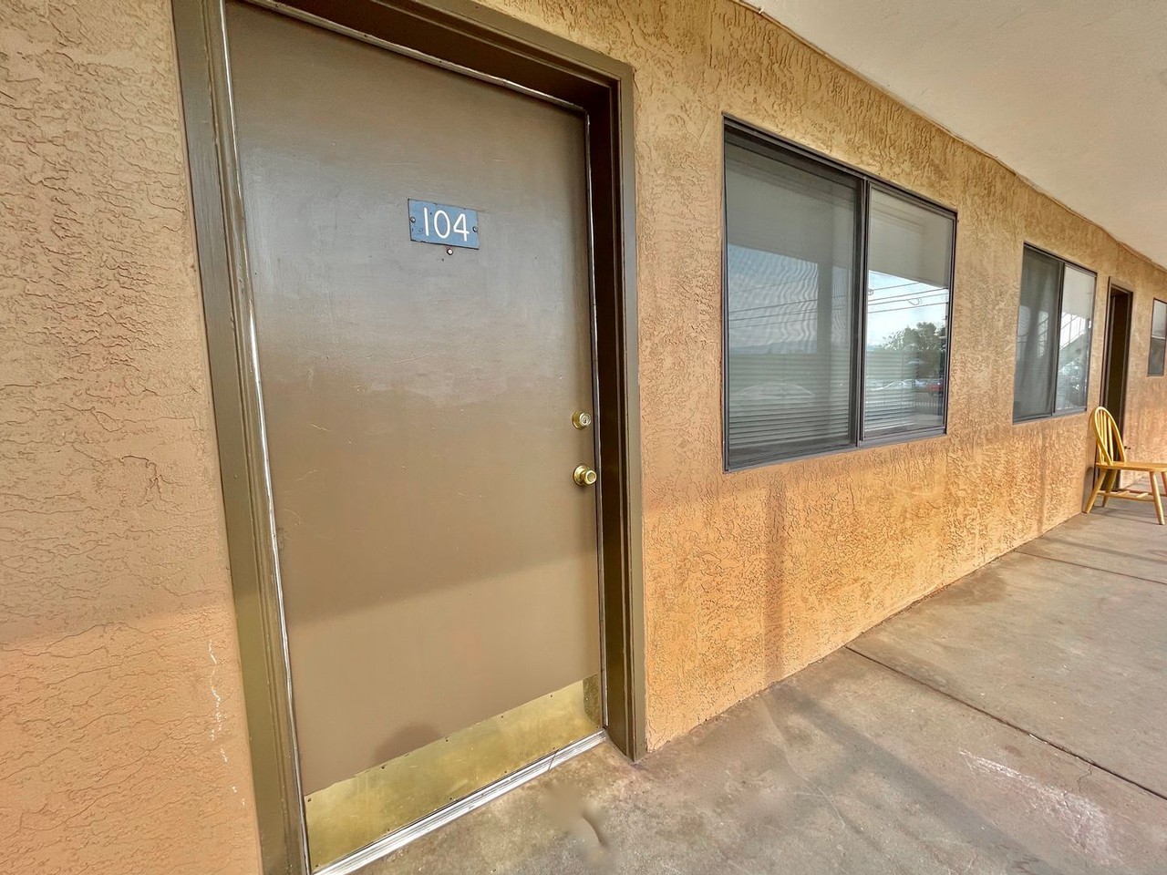 401 Espanola St Se #104 - Photo 2 of 9