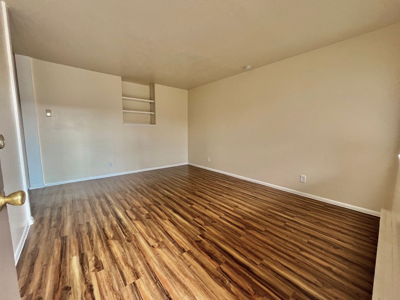 401 Espanola St Se #104 - Photo 4 of 9