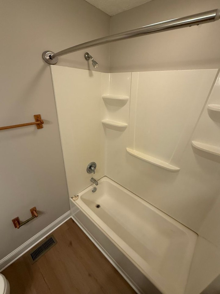 2178 Beach Dr - Photo 6 of 15