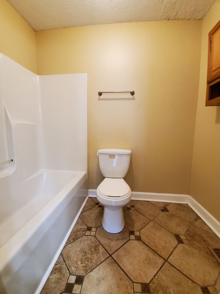 847 Glen Reilly Dr - Photo 6 of 35