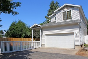 featured image of 443 Se Brookwood Ave