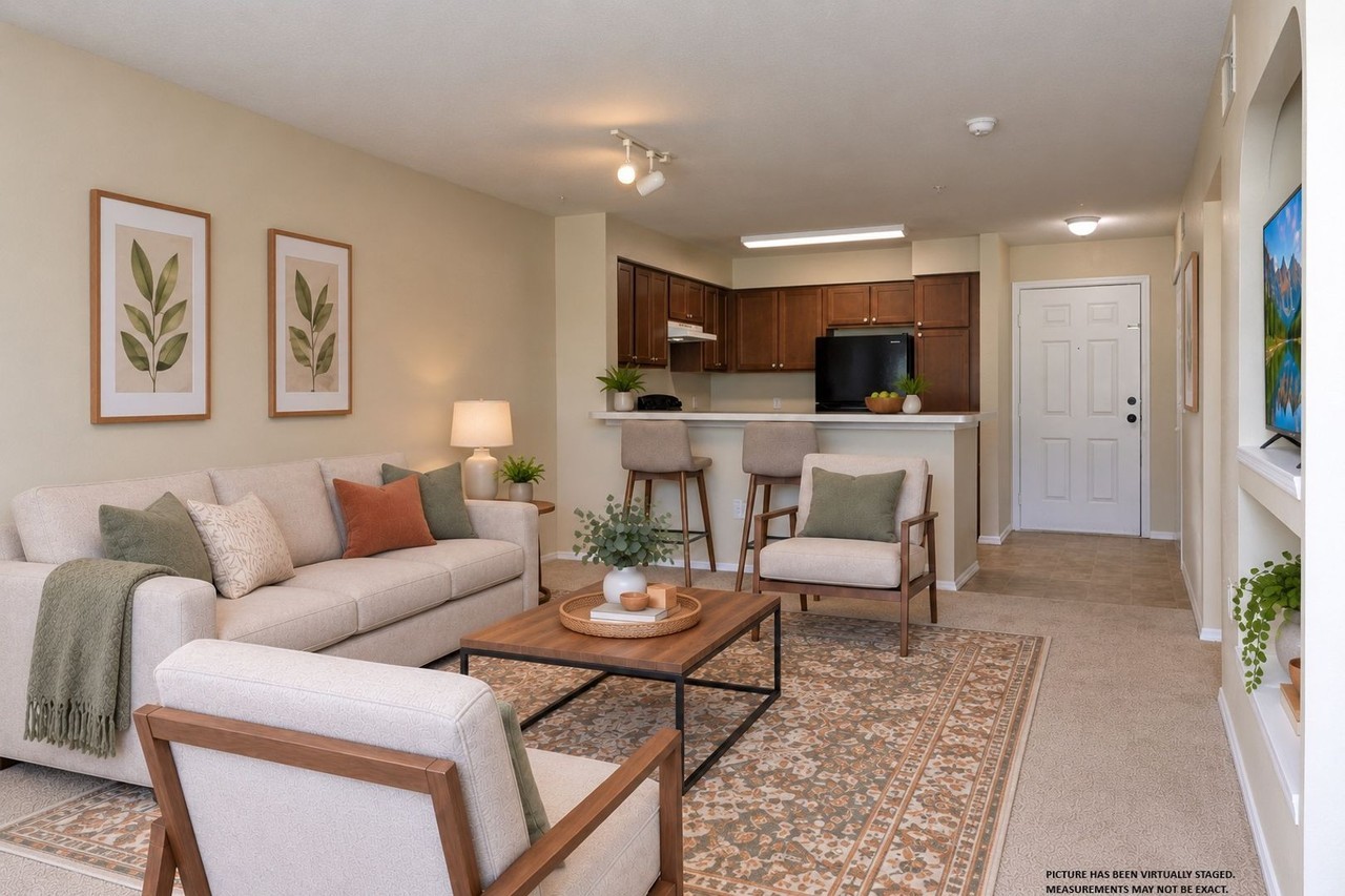 13839 Fairway Island Dr - Photo 6 of 28