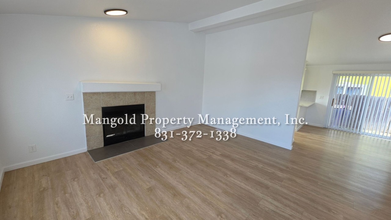 15665 Jennifer Ct - Photo 5 of 23