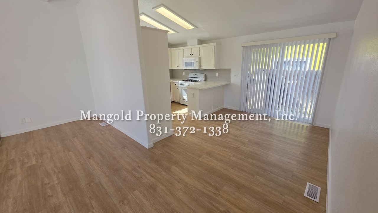 15665 Jennifer Ct - Photo 6 of 23