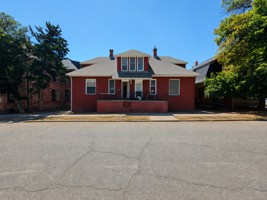 featured image of 1026 Pine St